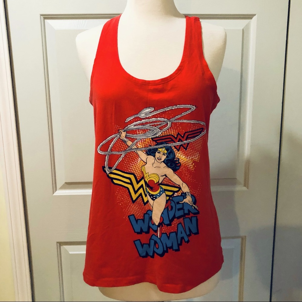 Wonder Woman Active Wear Racerback 95% Cotton DC Comics Original Red Tee Sz XL
